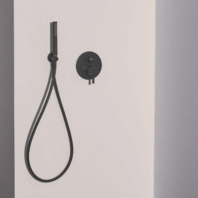 SUPORT PARA DUS CU CONECTOR PERETE 1/2 SILK BLACK